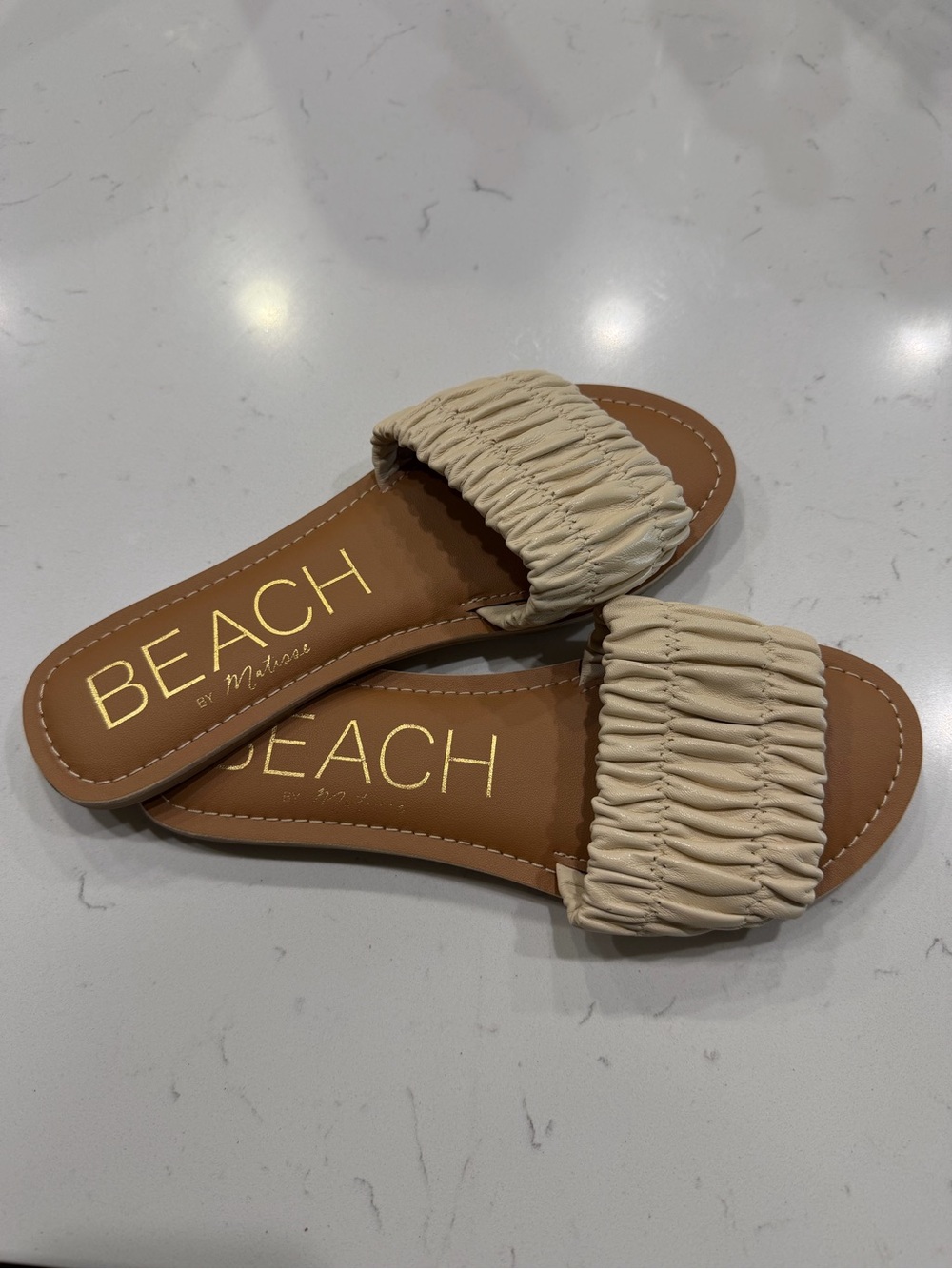 Beach by Matisse Women’s Cream Ruched Slide Sandals NEW